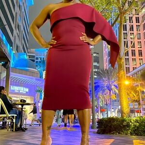 One shoulder burgundy, formal dress Size :M